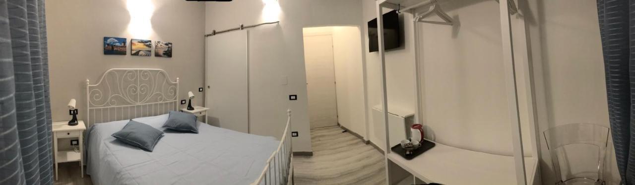 מלון Attico Livorno Bed & Relax מראה חיצוני תמונה