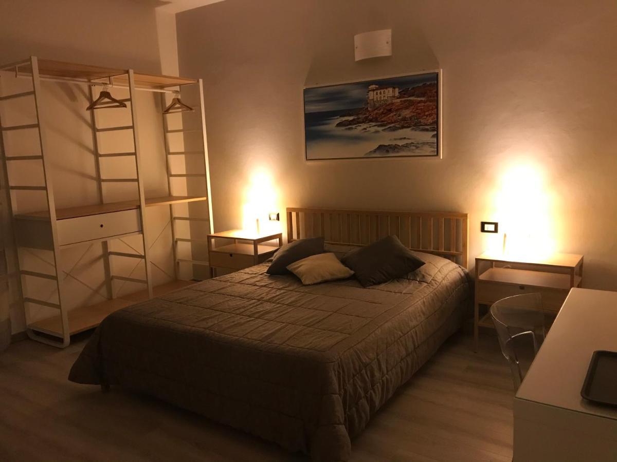מלון Attico Livorno Bed & Relax מראה חיצוני תמונה