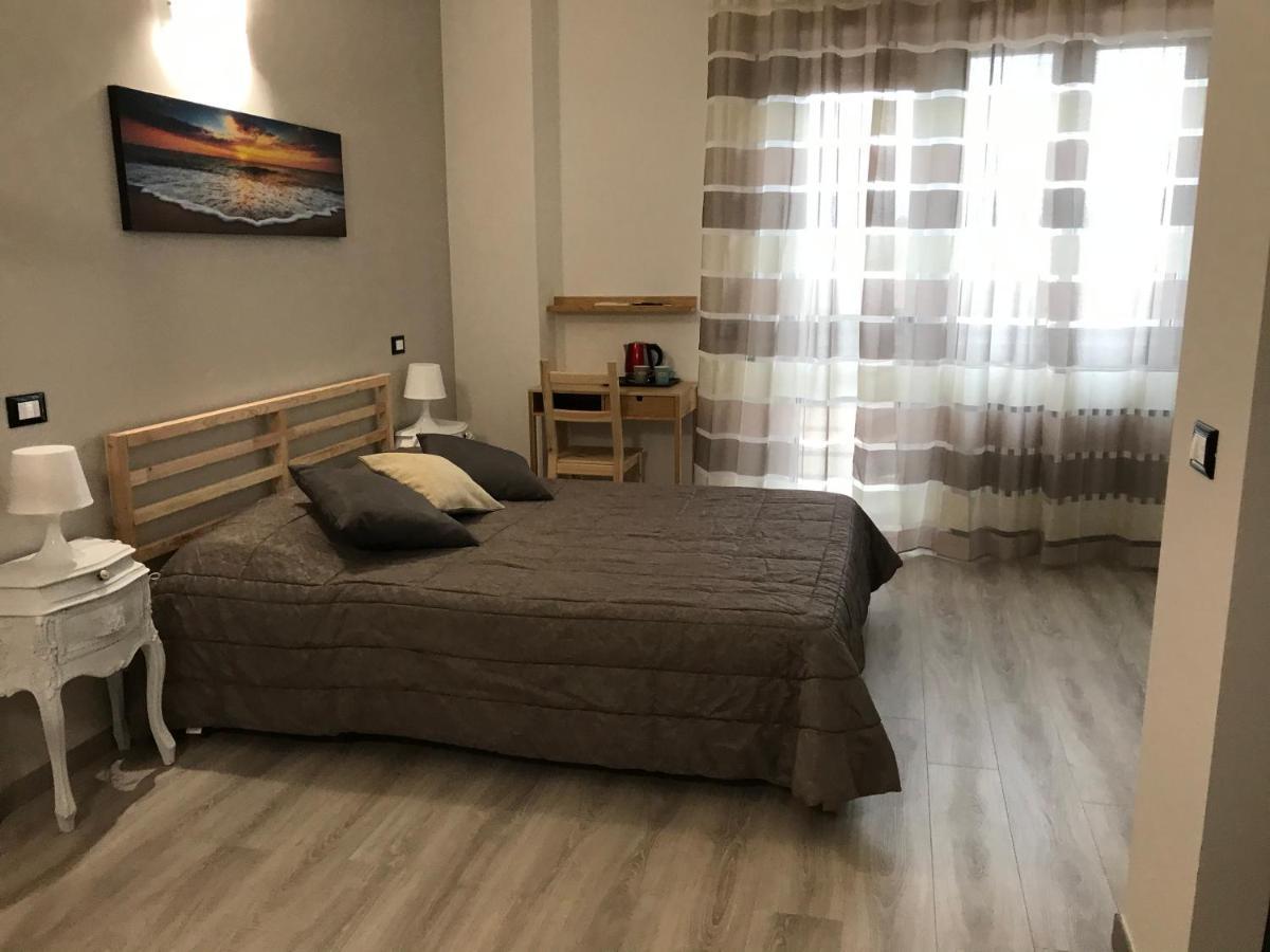 מלון Attico Livorno Bed & Relax מראה חיצוני תמונה